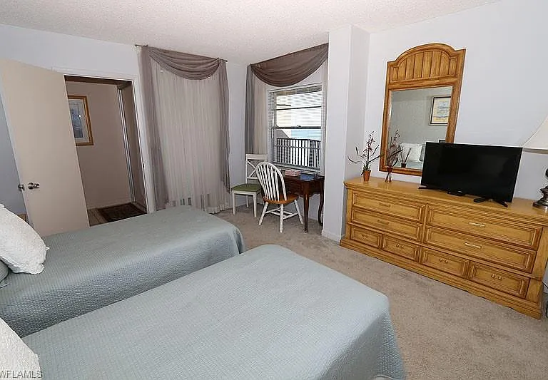 3443 Gulf Shore Blvd N #804 — Photo 12