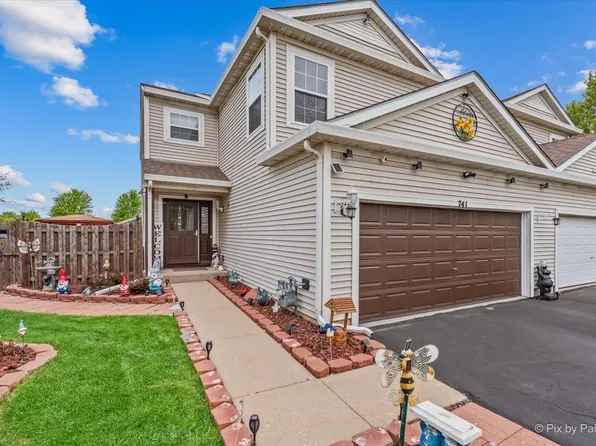741 Wedgewood Cir, Lake In The Hills, IL 60156
