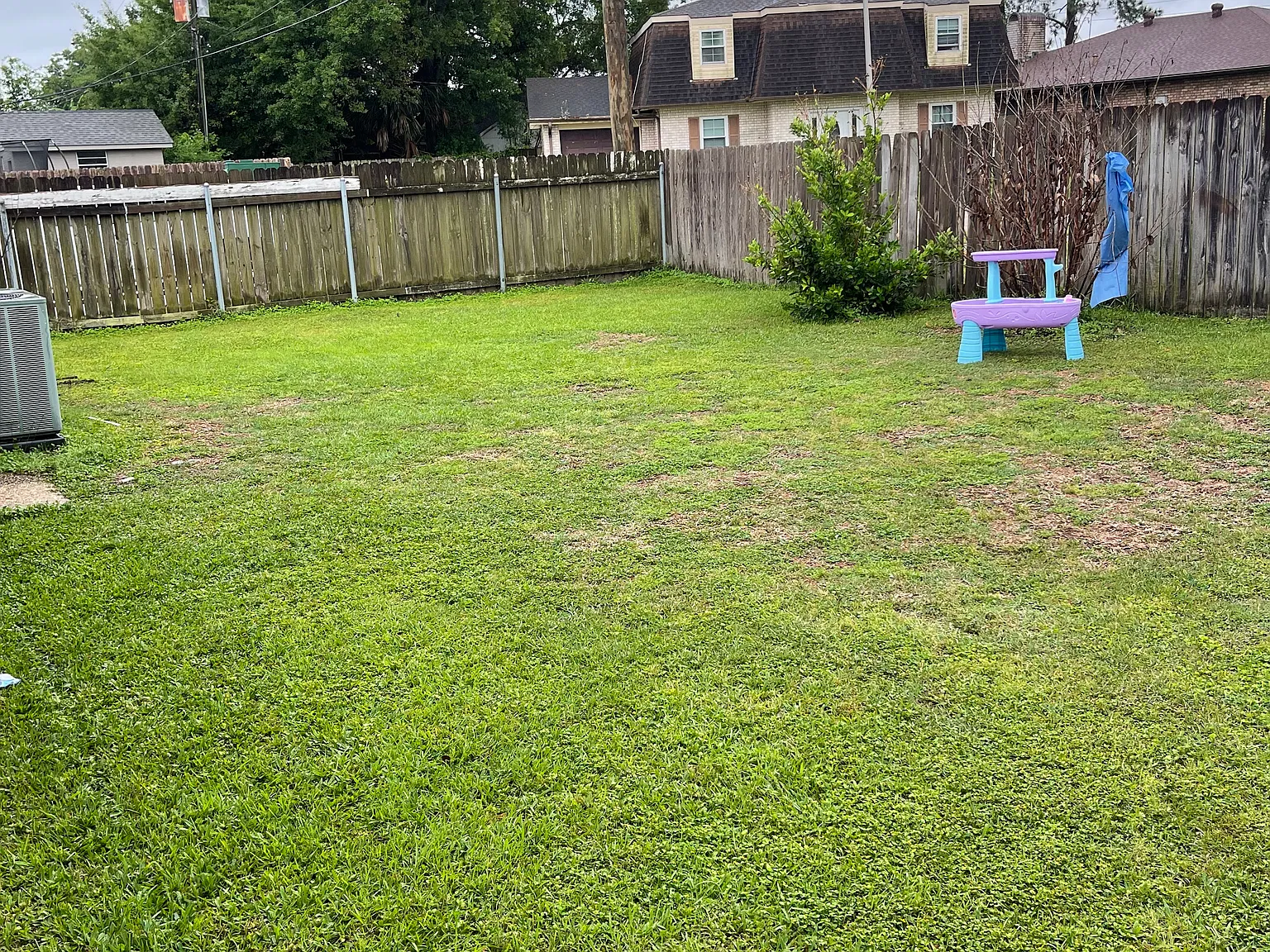 3 bed, 1701 sqft, $1,800 — Photo 2