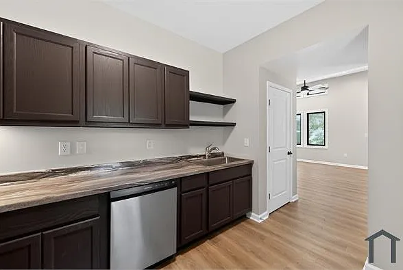 301 Olivia Ln #2 — Photo 6