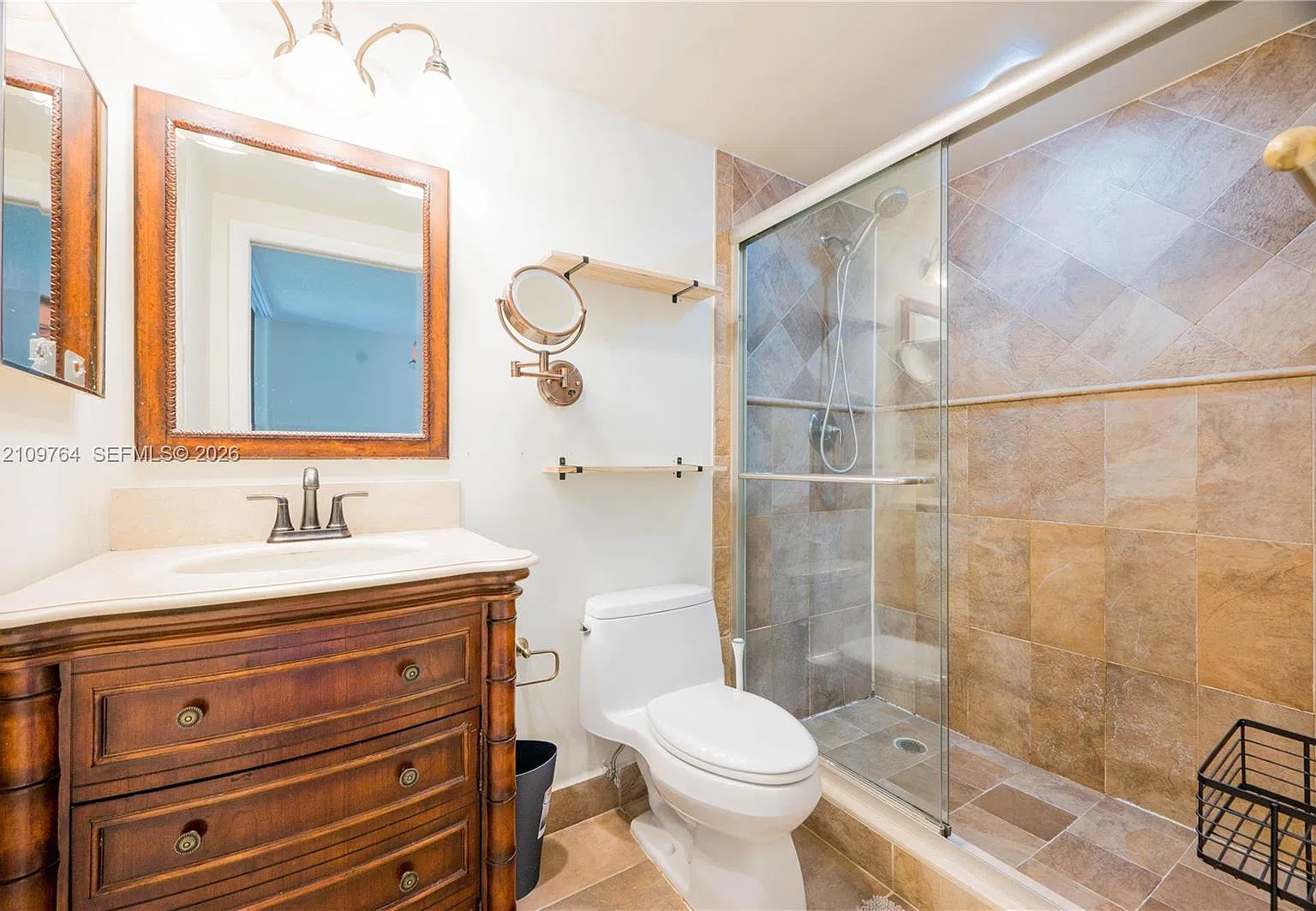 8065 SW 107th Ave — Photo 4