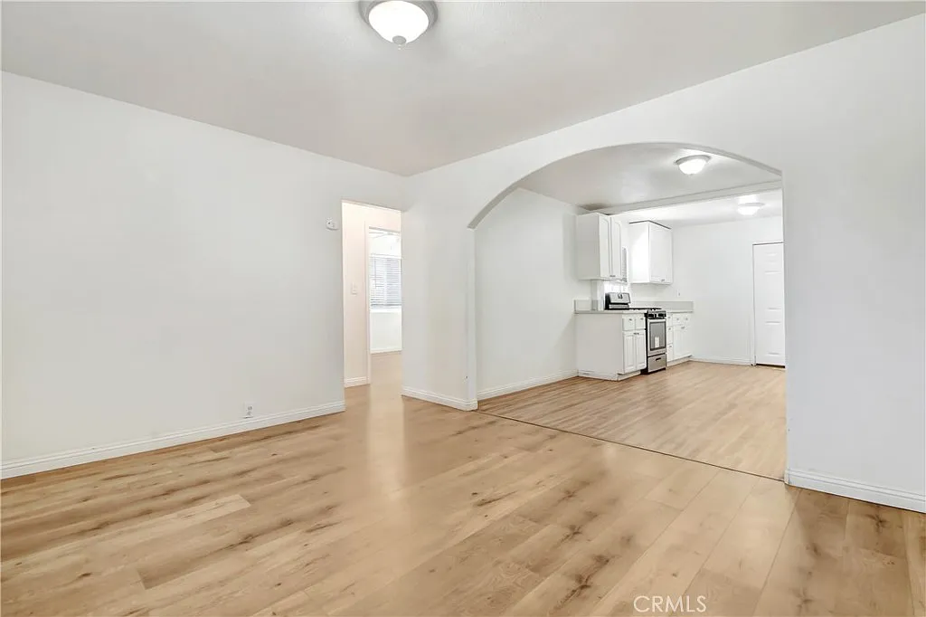 2 bed, 624 sqft, $1,799 — Photo 3