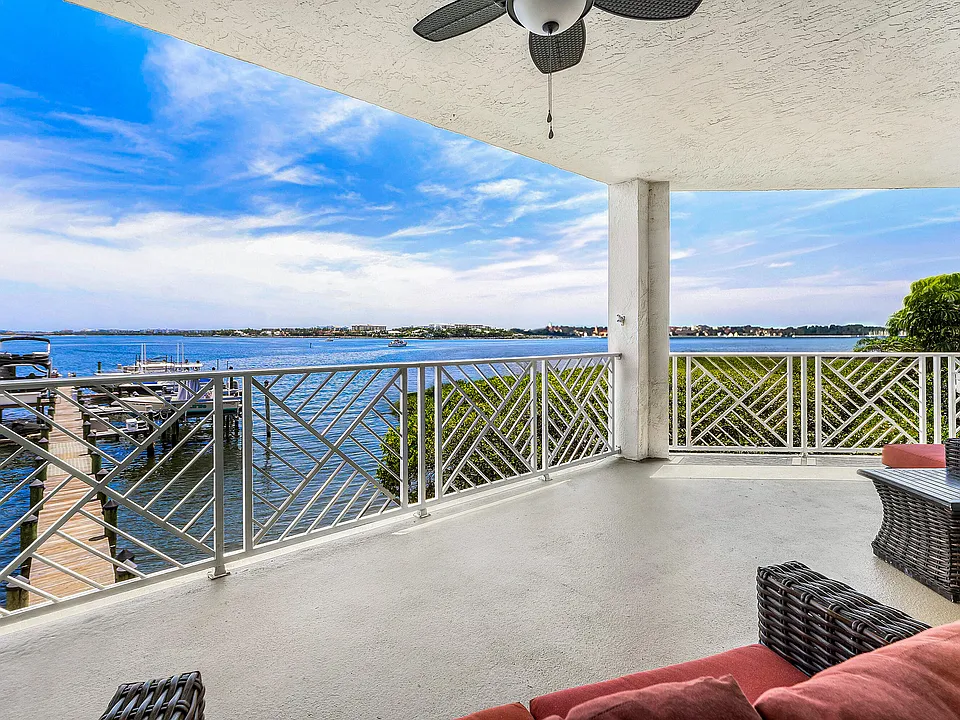 309 E Ocean Ave #103