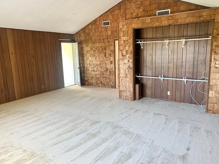 3491 Eboe St — Photo 18