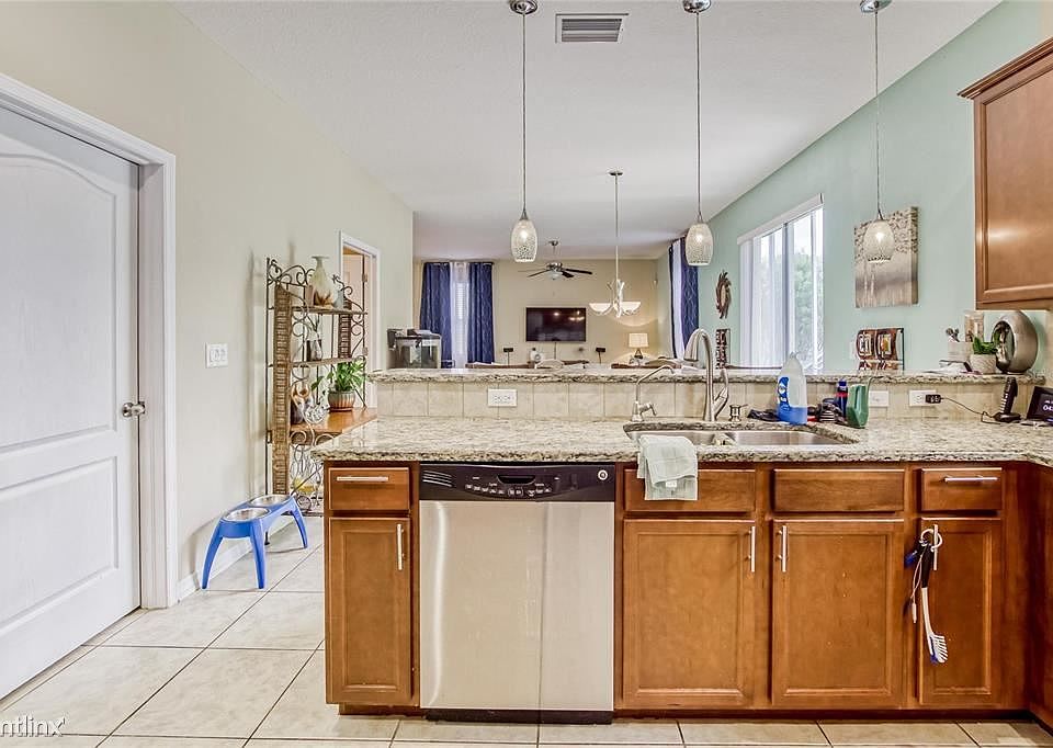 1st image of 8513R Tidal Breeze Dr