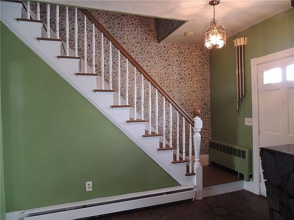 4th image of 243 Central Ave