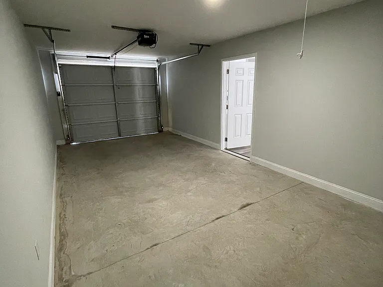 3112 Pleasant Valley Cir — Photo 2