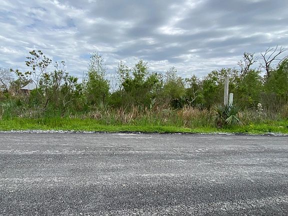 4th image of 2555 Brady Rd