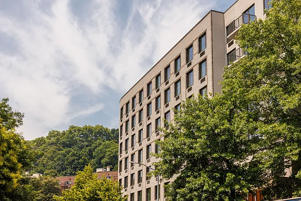 Rented by MNS | media 3