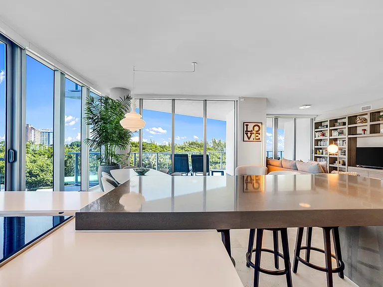 701 N Fort Lauderdale Beach Blvd #406 — Photo 12
