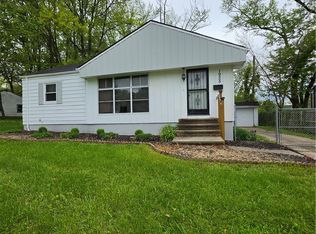 1925 Ridgehill Rd, Cleveland, OH 44121