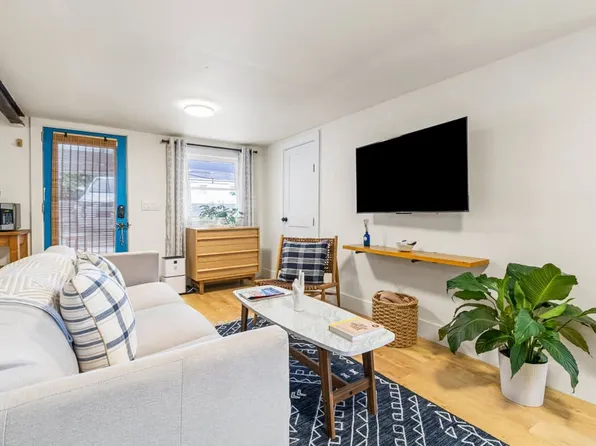 2205 Rebel Rd, Austin, TX 78704