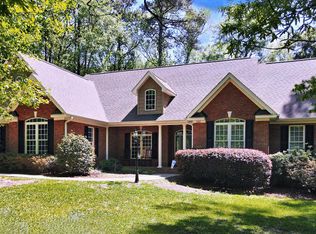 202 Reflections Dr, Greenwood, SC 29646