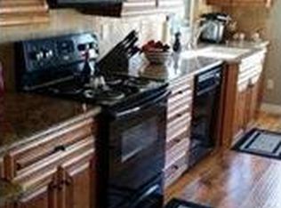 3649 Palm Crest Dr, Highland, CA 92346