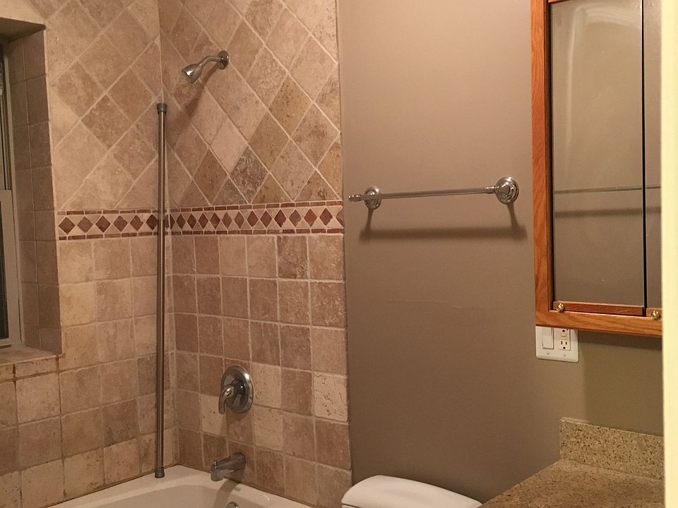 2nd image of 2049 E 67th St #1W