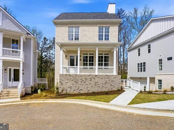 3040 Kara Ct, Roswell, GA 30076