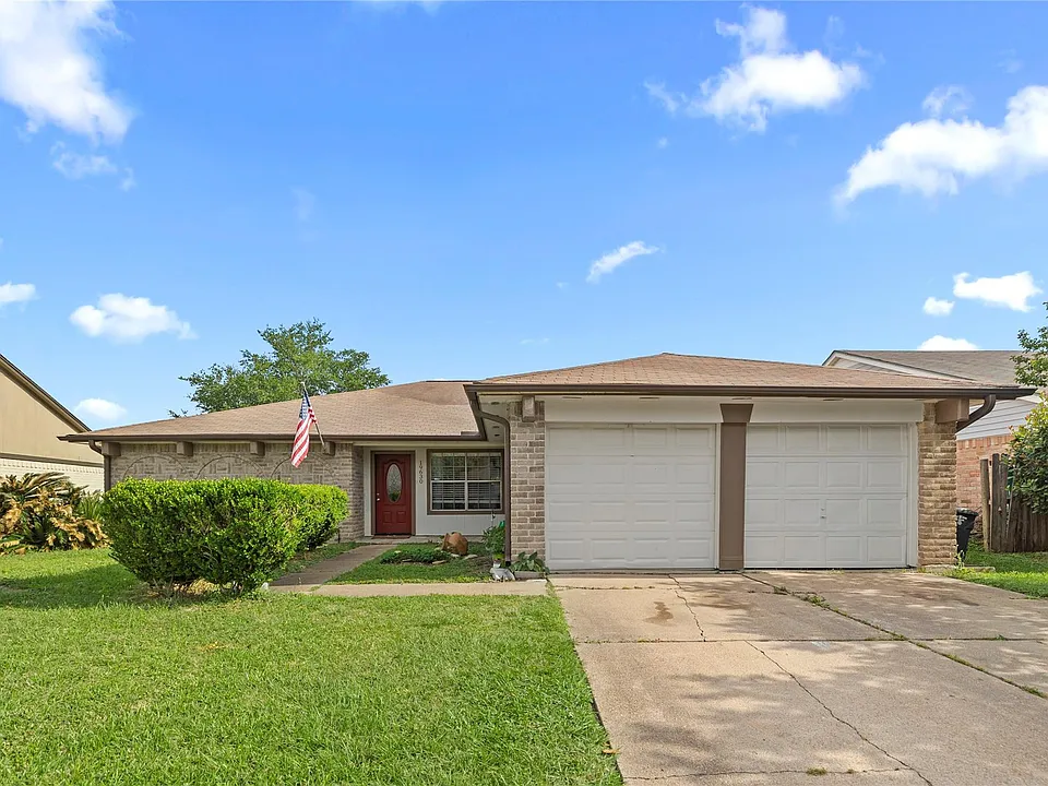 19630 San Gabriel Dr