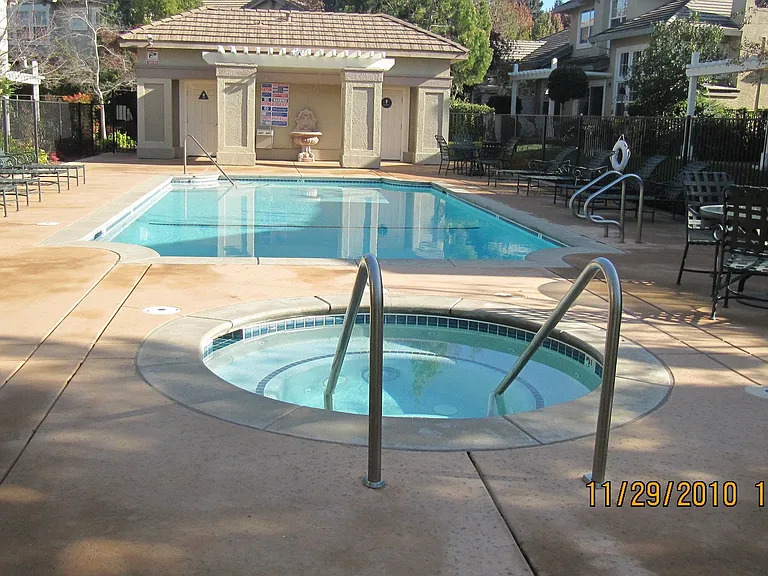 9928 Villa Granito Ln — Photo 29