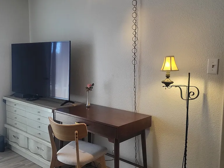 941 Calle Mejia #306 — Photo 4
