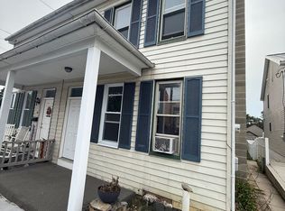 18 Big Spring Ave, Newville, PA 17241