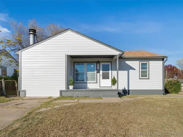 7145 E King Pl, Tulsa, OK 74115