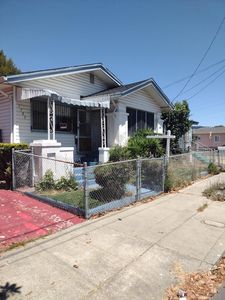 Oakland Home 2