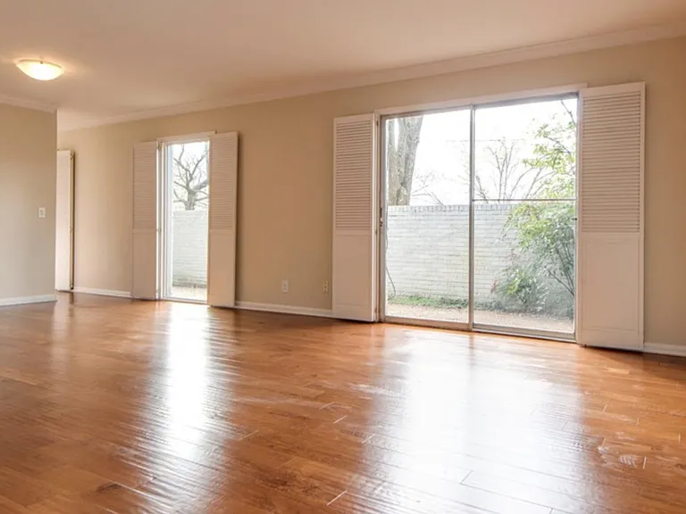 1900 Richard Jones Rd #X7 — Photo 11
