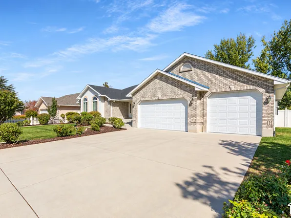 10121 S Eden Ridge Dr, South Jordan, UT 84095
