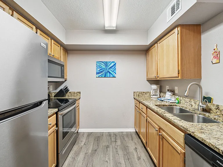 4010 Dancing Cloud Ct #390 — Photo 23