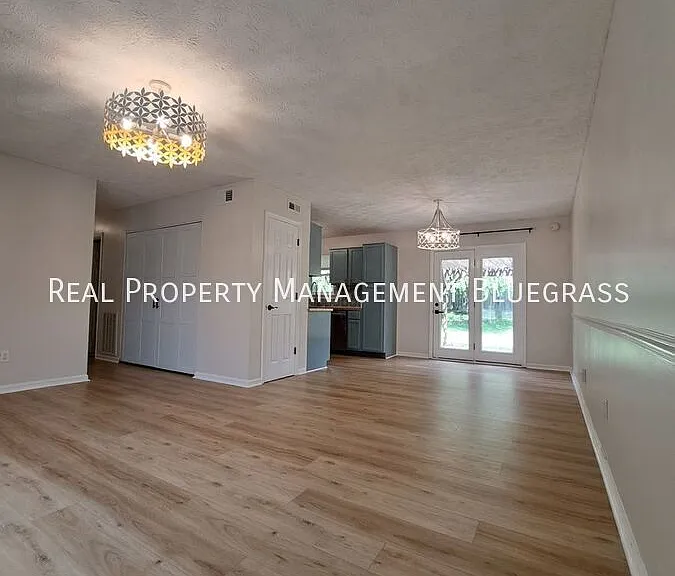 3377 Buckhorn Dr — Photo 3