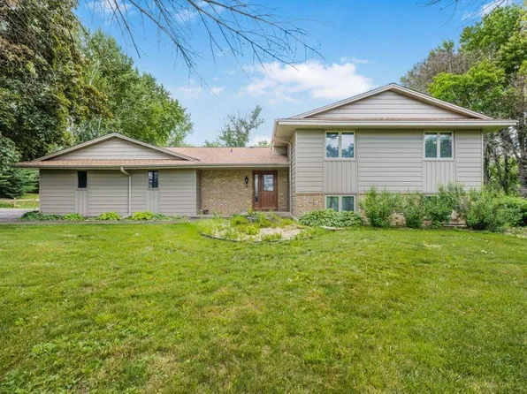 10221 Jeffery Ln, Rogers, MN 55374
