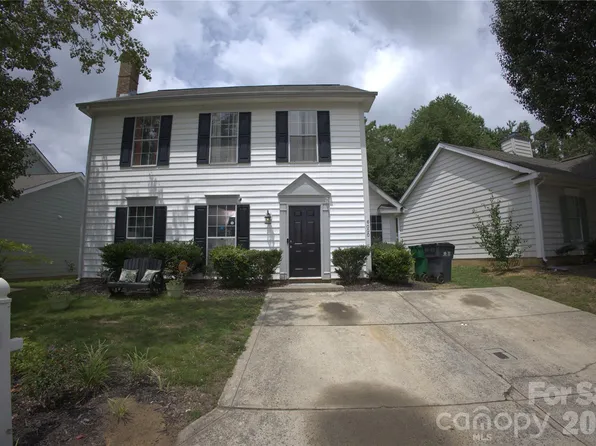 6000 Bayswater Ln, Charlotte, NC 28212