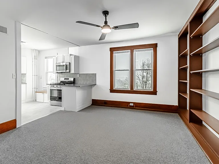 496 Dorsey Ave — Photo 103