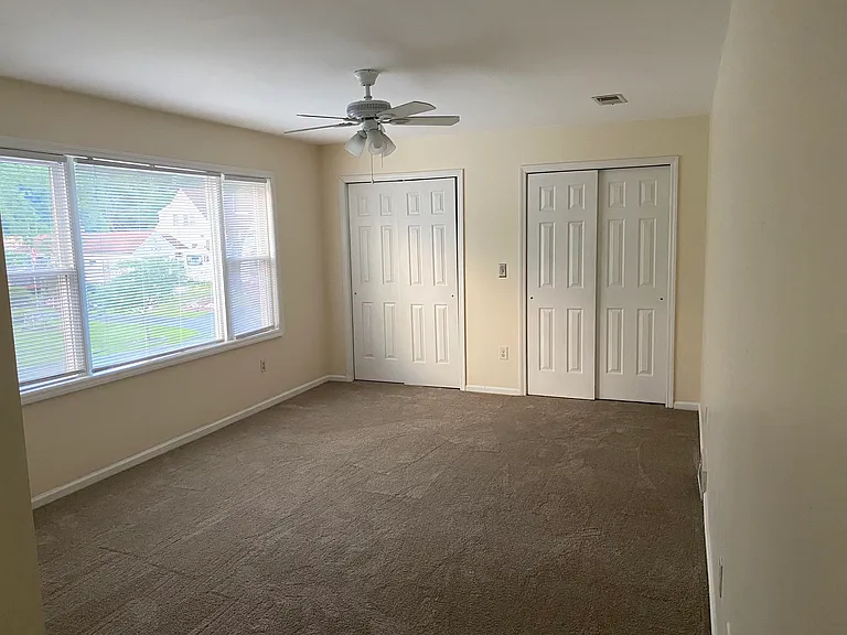 45 Rapp Rd #13 — Photo 15
