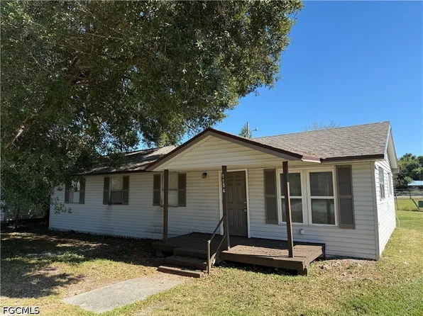 1154 Gamble St, Moore Haven, FL 33471
