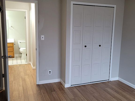 4th image of 37099 Nottingham Dr APT 8