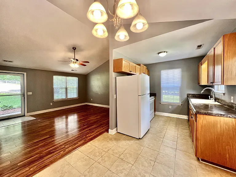 2113 Waxhaw Indian Trail Rd — Photo 7