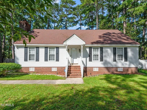 1712 Ridgeway Street W, Wilson, NC 27893