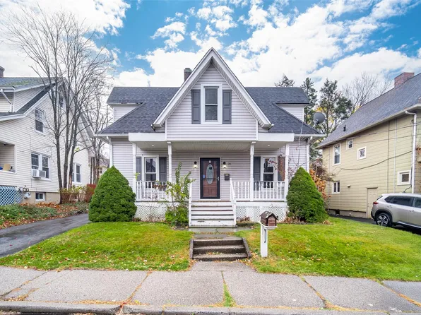 26 Chestnut Street, Middletown, NY 10940