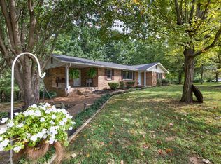 1347 Bandy Rd, Ashland City, TN 37015