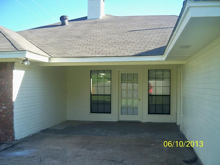 500 Canary Ln — Photo 6