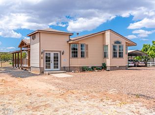 28 Green Dr, Concho, AZ 85924