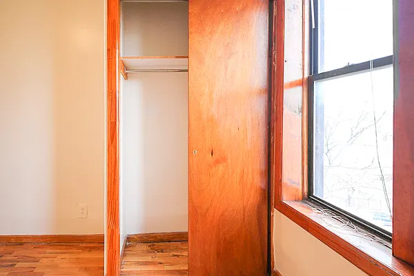 Rented by MySpaceNYC | media 4