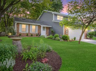 342 Terrace Dr, Bartlett, IL