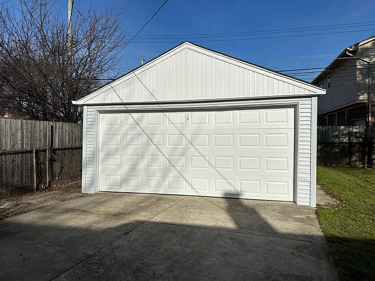 22701 Masonic Blvd — Photo 7