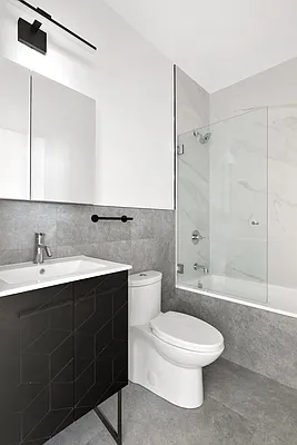 Rented by Living New York | media 8
