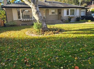 15 Burnview Cres, Toronto, ON M1H 1B4