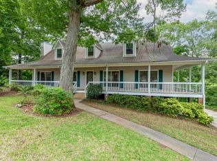 1431 Secretariat Dr, Helena, AL 35080