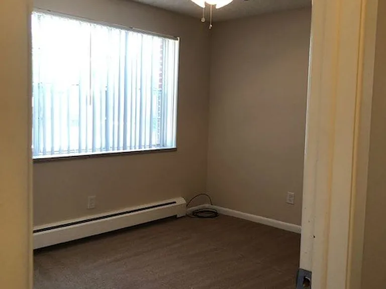 3401 S Marion St — Photo 10