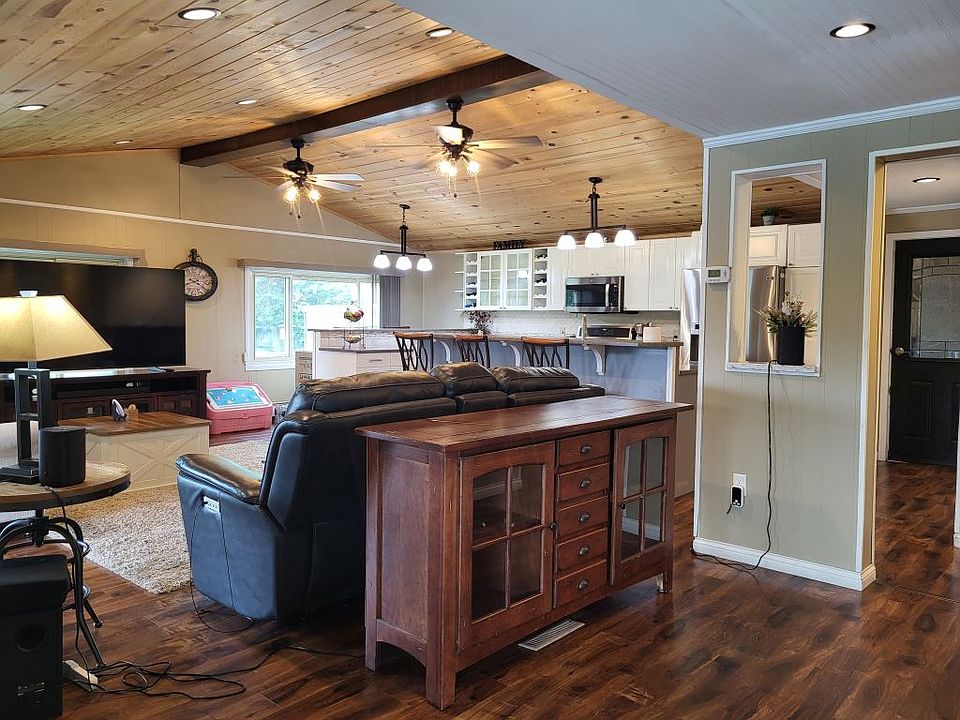1st image of 227 Big Peninsula Rd #101